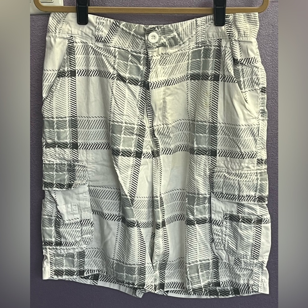 Rerun Plaid gray white Mens cargo flat front shorts Golf tennis walking casual